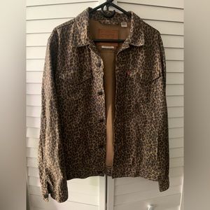 Levis strauss denim jacket in animal print